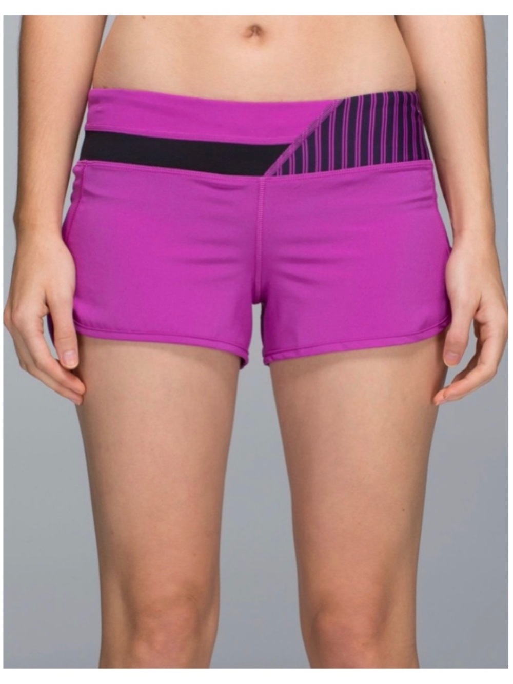 Lululemon Run: Speed Short * 4-way Stretch Ultra Violet - Picture 2 of 14